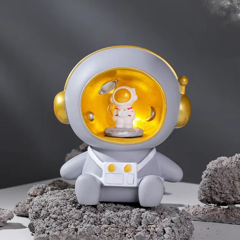 2-in-1 Astronaut Piggy Bank & Night Lamp For Kids